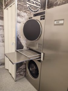 ASKO Professional i Delta-Tech na targach Cleaning Expo 2025 w Poznaniu: pralka, suszarka i szafa susząca